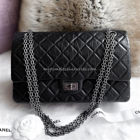 Chanel Reissue 226 Review black SHW Rep VS Auth 